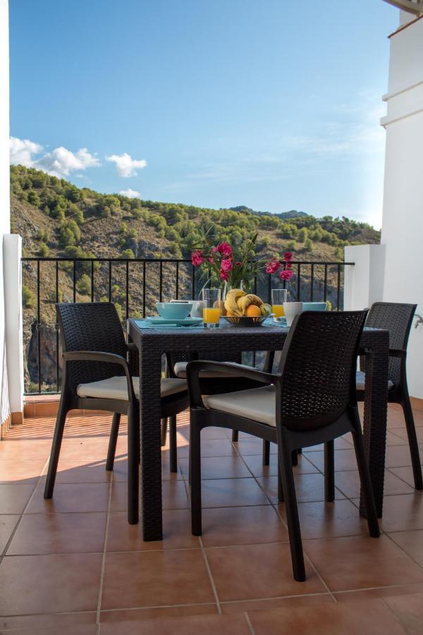 Quiet House In Village Center With Mountains Views Frigiliana Exteriér fotografie