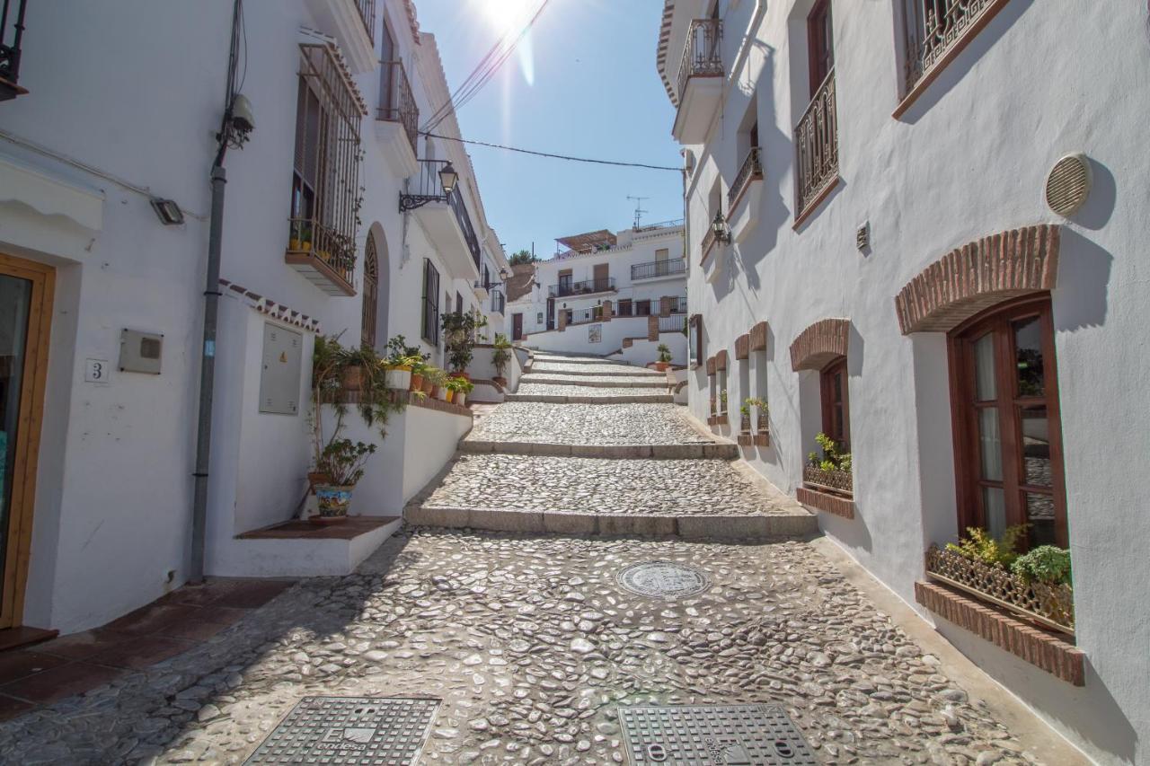 Quiet House In Village Center With Mountains Views Frigiliana Exteriér fotografie